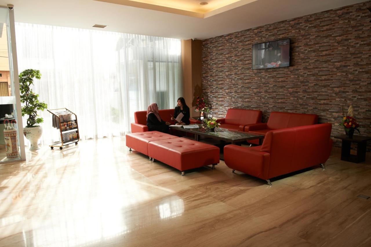Winstar Hotel Pekanbaru Eksteriør billede