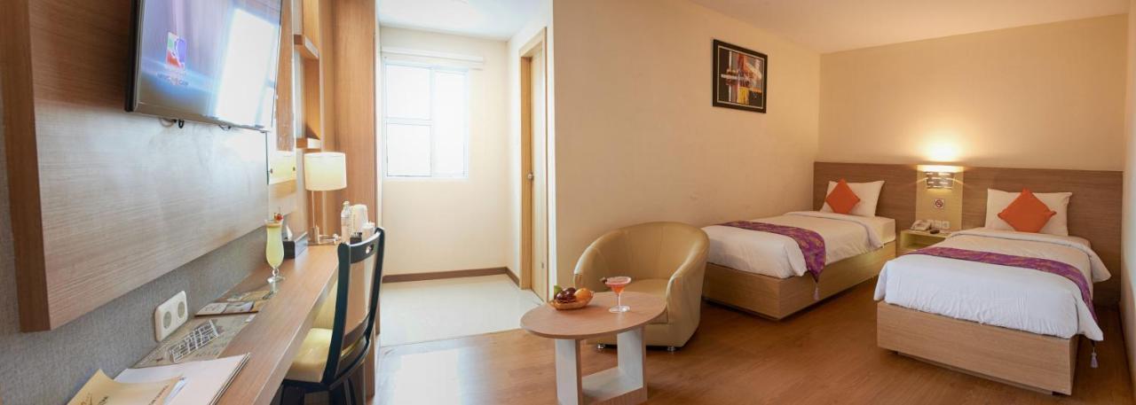 Winstar Hotel Pekanbaru Eksteriør billede